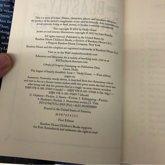 The League of Beastly Dreadfuls by: Holly Grant, paperback book - Picture 3 of 7